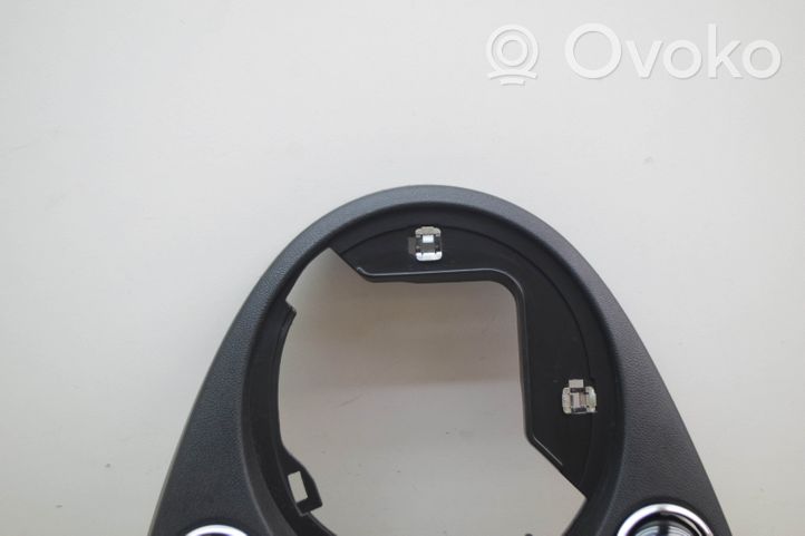 Fiat 500 Rivestimento in plastica cornice della leva del cambio 735578857