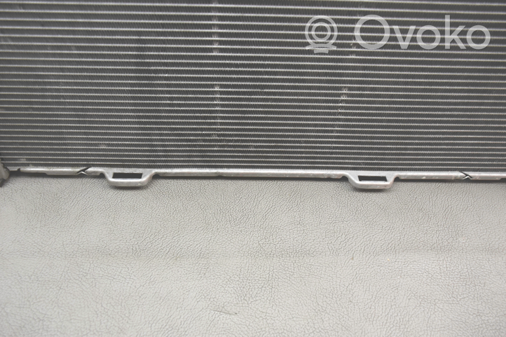 BMW X3 G01 Dzesēšanas šķidruma radiators 