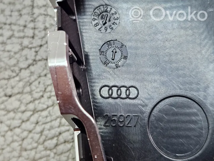 Audi Q7 4L Rivestimento del piantone del volante 62482353