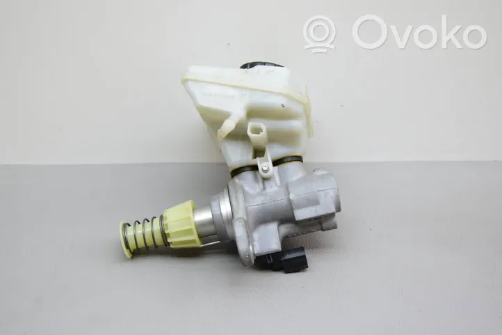 Audi Q7 4M Serbatoio di compensazione del liquido del freno 8W0611301