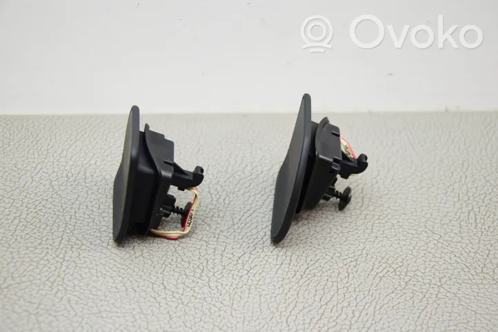 Audi Q7 4L Steering wheel buttons/switches 4H0951523D