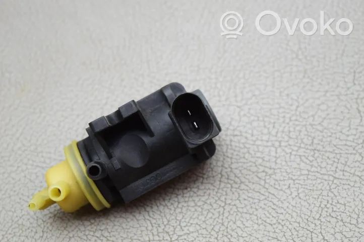 Volkswagen Caddy Valve de freinage 1K0906627B