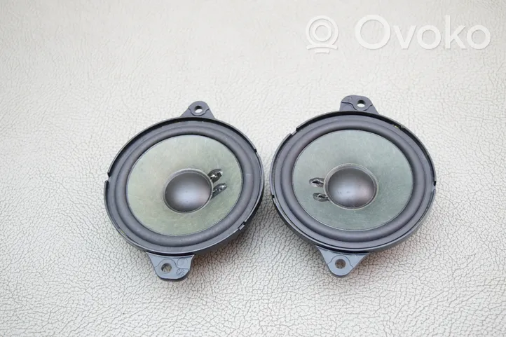 Audi A4 S4 B9 Front door speaker 8W0035303