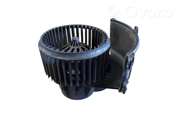 Volkswagen Transporter - Caravelle T5 Ventola riscaldamento/ventilatore abitacolo 7H1820021B