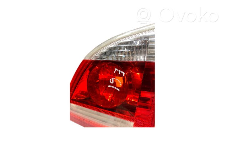 BMW 5 E60 E61 Lampy tylnej klapy bagażnika 69353269