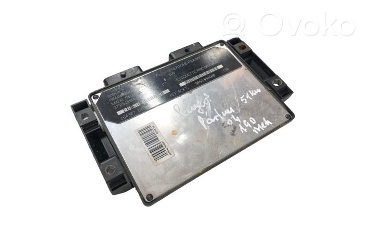 Peugeot Partner Sterownik / Moduł ECU R04080035B