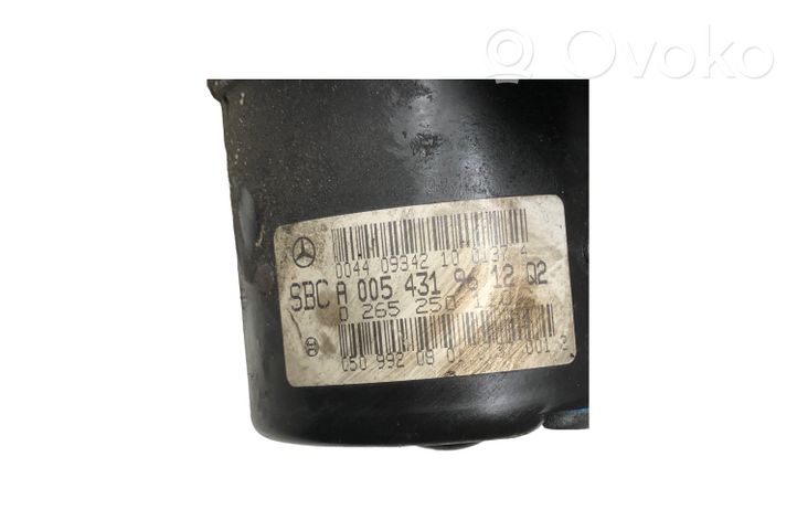 Mercedes-Benz E W211 ABS Pump 0265960036