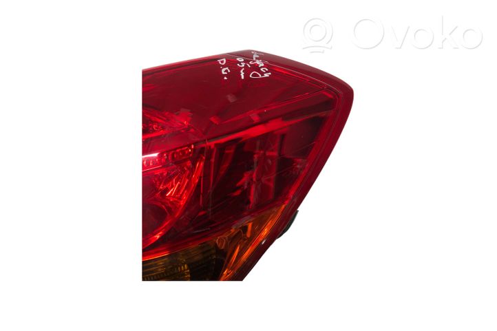 Subaru Legacy Luci posteriori 22020792