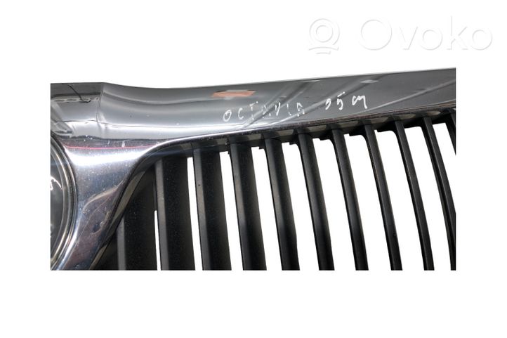 Skoda Octavia Mk2 (1Z) Grille de calandre avant 1Z0853668