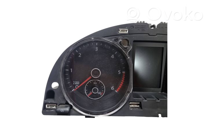 Volkswagen PASSAT B6 Speedometer (instrument cluster) 3C0920872G