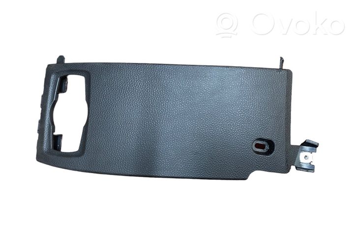 BMW 1 E81 E87 Panelės apdailos skydas (apatinis) 5116696264305