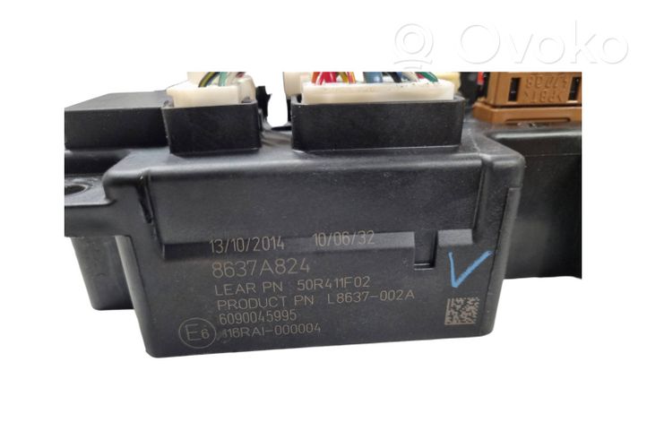 Mitsubishi Outlander Module de fusibles 8637A824