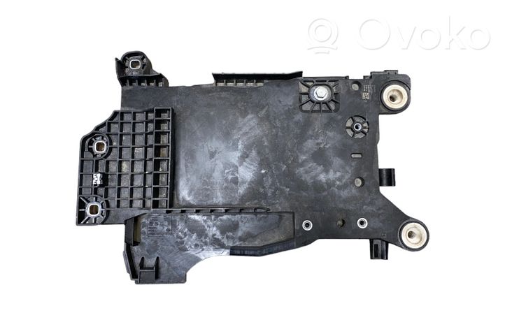 BMW 2 F45 Boîte de batterie 9304350