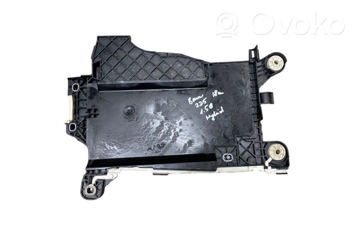 BMW 2 F45 Boîte de batterie 9304350