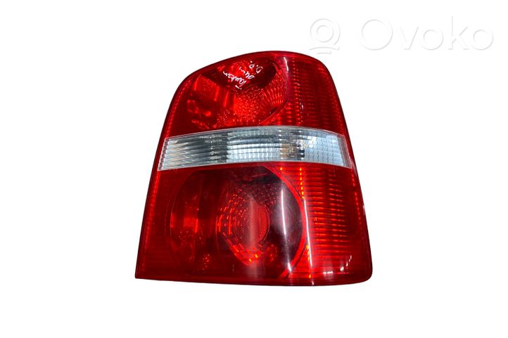 Volkswagen Touran I Lampa tylna 1T0945258A