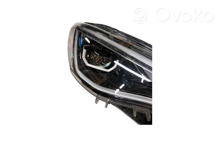 Renault Zoe Lampa przednia 260102384R