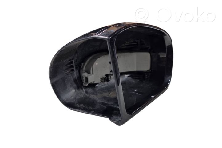 Mercedes-Benz C W203 Coque de rétroviseur 13133436