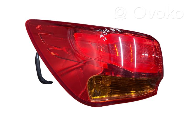 KIA Ceed Luci posteriori 92401A23