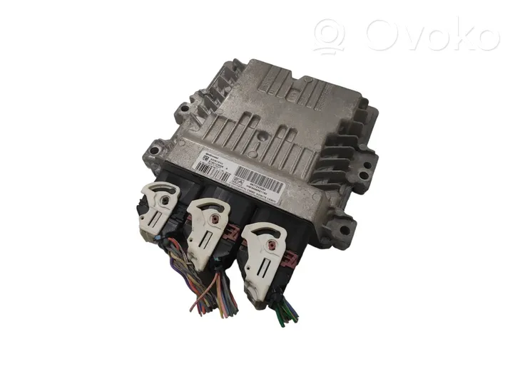 Peugeot 5008 Calculateur moteur ECU 9666681180