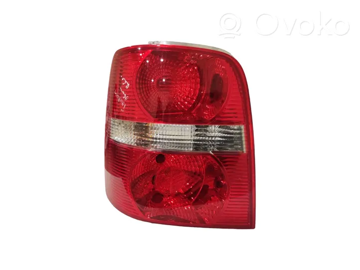 Volkswagen Touran I Lampa tylna 1T0945095G