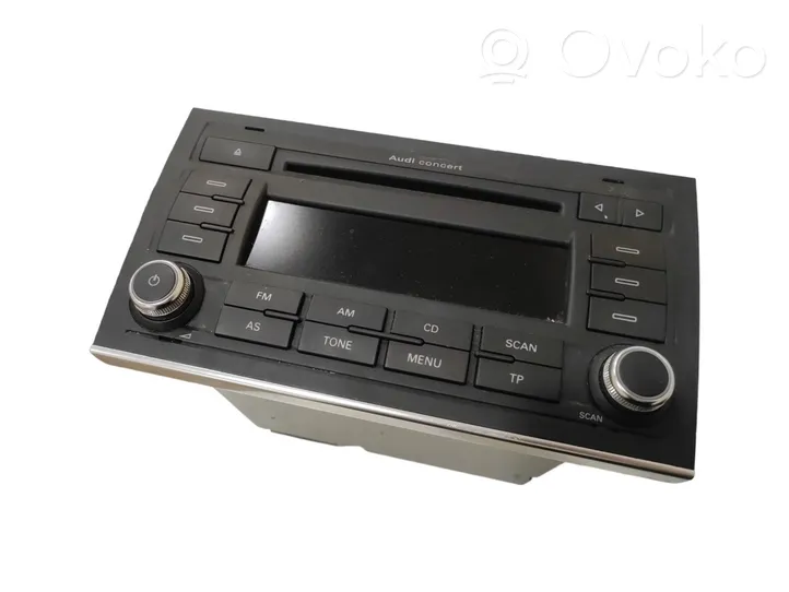 Audi A4 S4 B7 8E 8H Unité principale radio / CD / DVD / GPS 8E0035186AL