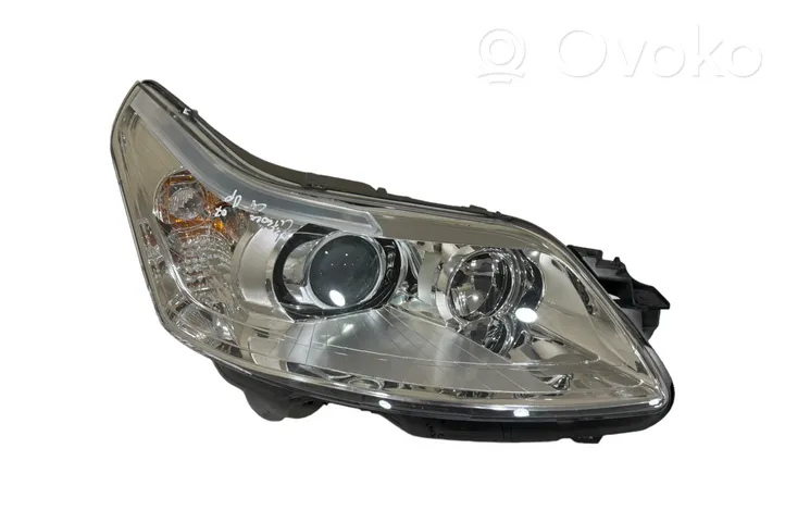 Citroen C4 I Picasso Phare frontale 89902321