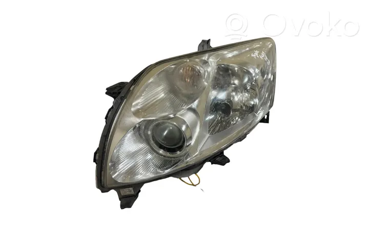 Toyota Auris 150 Lampa przednia 8107002480