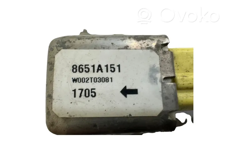 Mitsubishi i-MiEV Sensore d’urto/d'impatto apertura airbag 8651A151