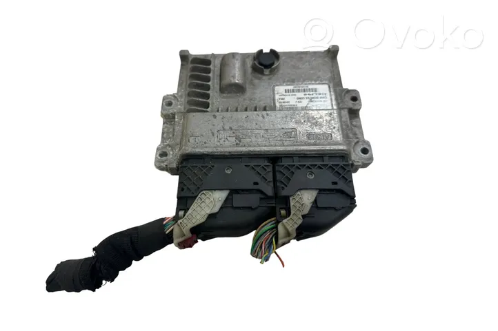 Peugeot 308 Sterownik / Moduł ECU 9804828580