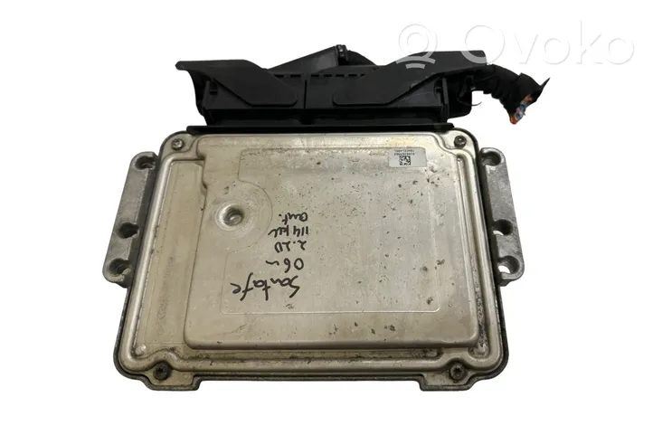 Hyundai Santa Fe Sterownik / Moduł ECU 3911327825