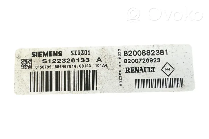 Renault Megane II Sterownik / Moduł ECU 8200882381