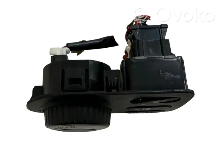 Nissan Qashqai Differential lock switch 96912JD61A