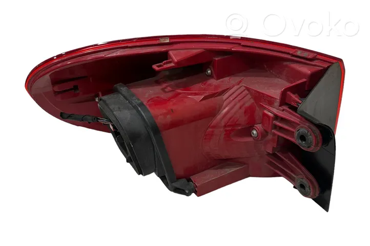 Volkswagen Tiguan Rear/tail lights 5N0945096Q