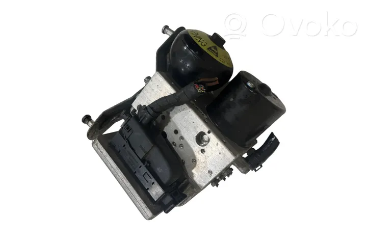 Mercedes-Benz E W211 ABS Pump 0986483502