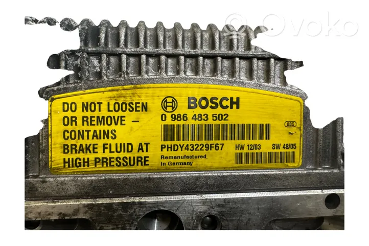 Mercedes-Benz E W211 ABS Pump 0986483502