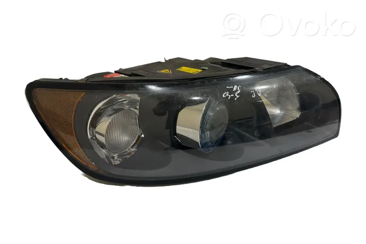 Volvo S40 Faro/fanale 30678204