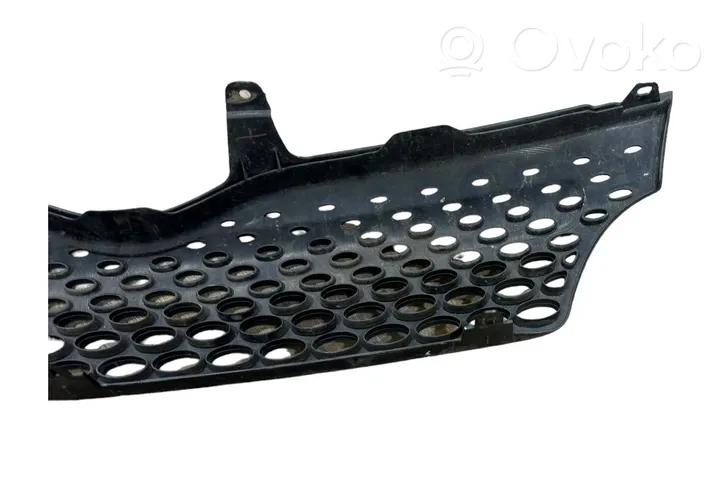 Toyota Yaris Verso Front bumper upper radiator grill 5311152060