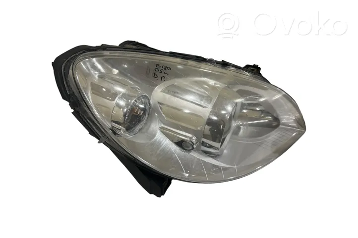 Mercedes-Benz B W245 Lampa przednia A1698204661