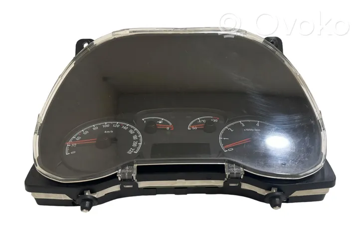 Opel Combo D Compteur de vitesse tableau de bord 503005162202