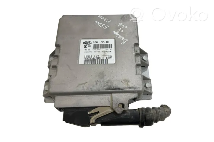 Citroen Berlingo Dzinēja vadības bloks 9629244780E