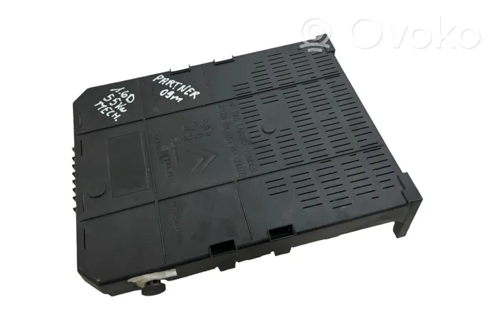 Peugeot Partner Fuse module 966405878002