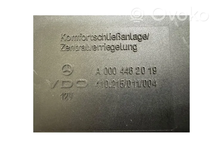 Mercedes-Benz Vito Viano W638 Comfort/convenience module A0004462019