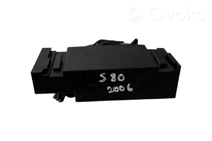 Volvo S80 Autres unités de commande / modules P9496959