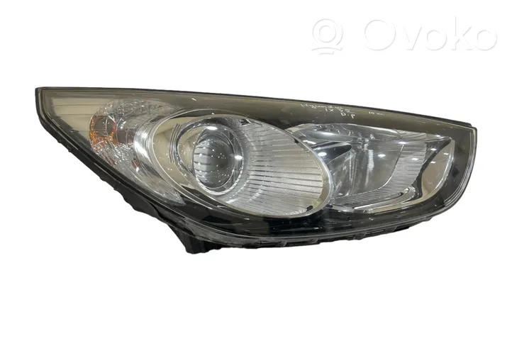 Hyundai ix35 Faro/fanale 921022Y