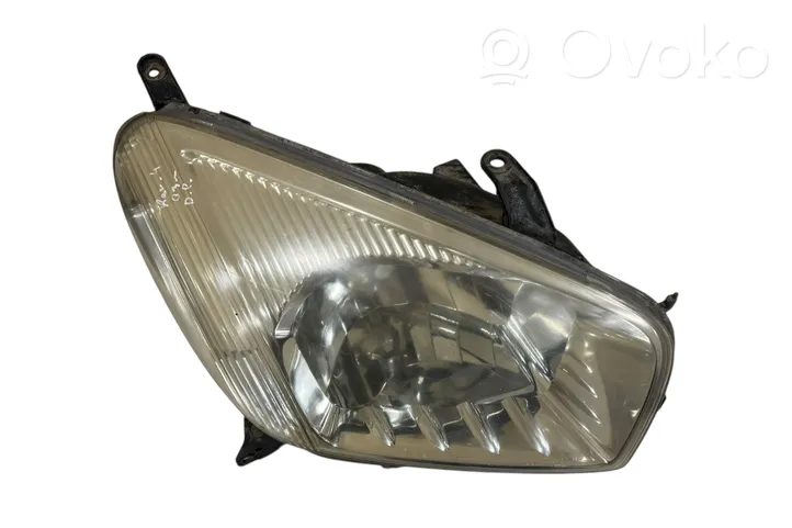 Toyota RAV 4 (XA20) Faro delantero/faro principal E139796