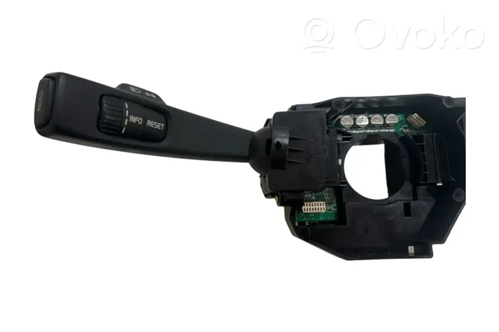 Volvo S40 Leva/interruttore dell’indicatore di direzione e tergicristallo 17D7746