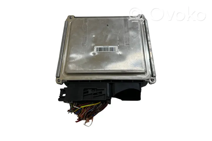 Volkswagen Transporter - Caravelle T6 Sterownik / Moduł ECU 04L907445A