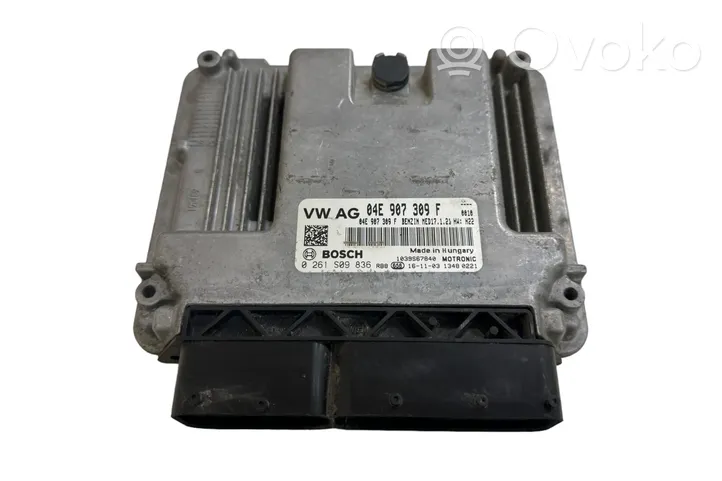 Volkswagen Golf VII Engine control unit/module 04E907309F