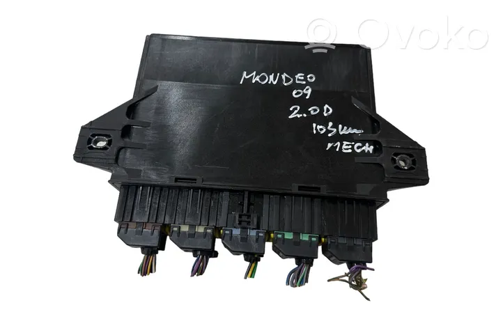 Ford Mondeo MK IV Module confort 7S7T19G481DA