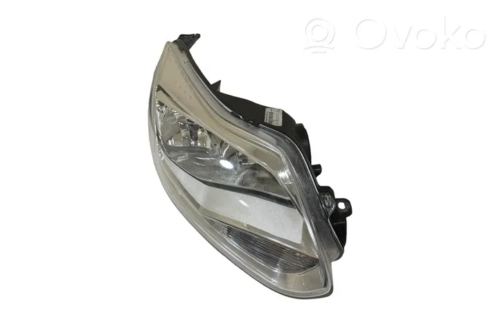 Ford Focus Lampa przednia BM5113W029AK